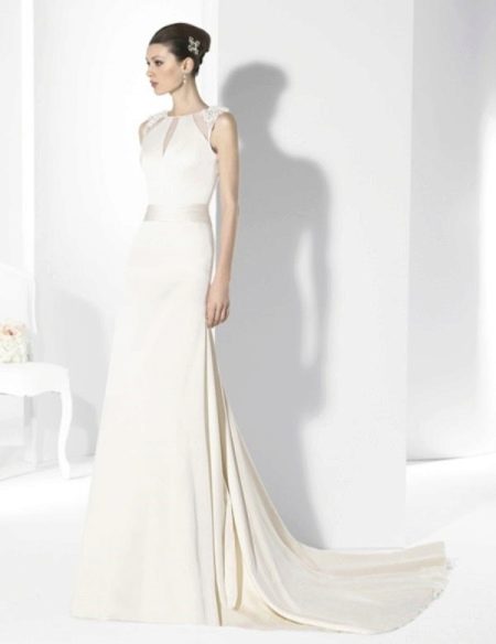 Wedding dress by Franc Sarabia straight
