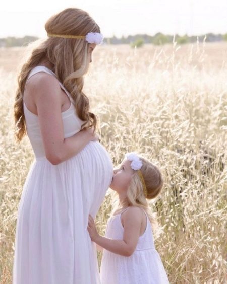 Maternity dress - daughter kissing belly