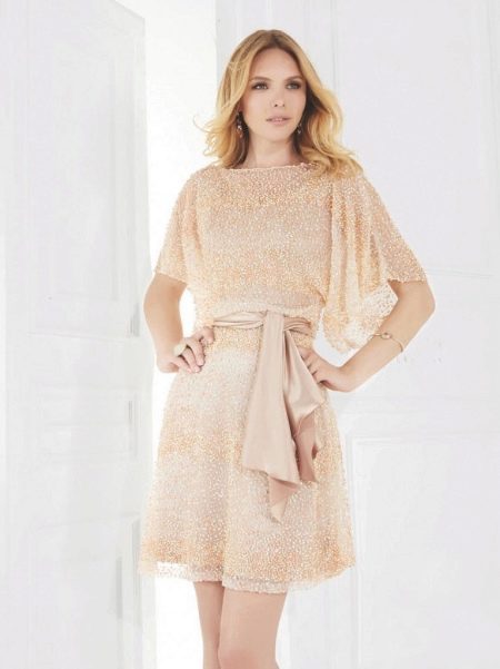 Peach dress with wide sleeves