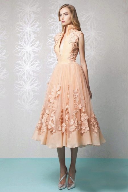 Peach dress with gray shoes