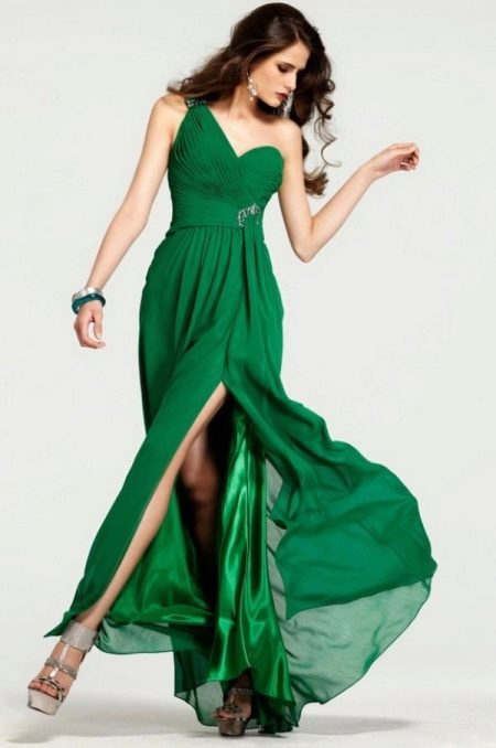 Shoes for a Greek evening dress