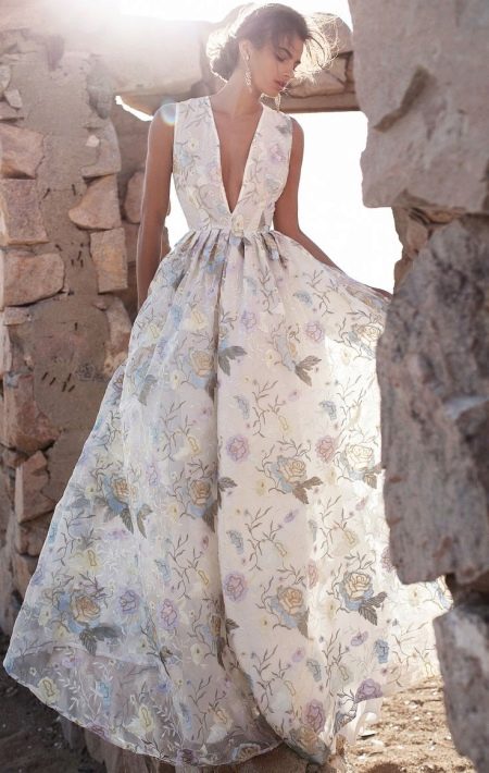 Floral wedding dress