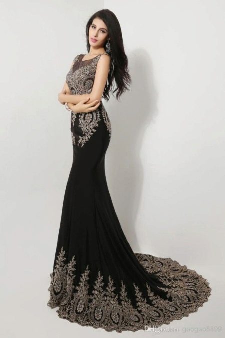 Prom dress with guipure inserts