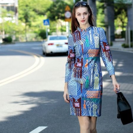 Sheath dress with stand-up collar