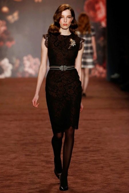 Sheath dress in the style of dudes