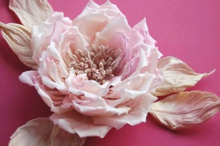 Making stamens on a flower