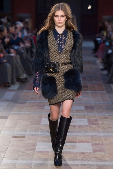 Autumn dress with fur