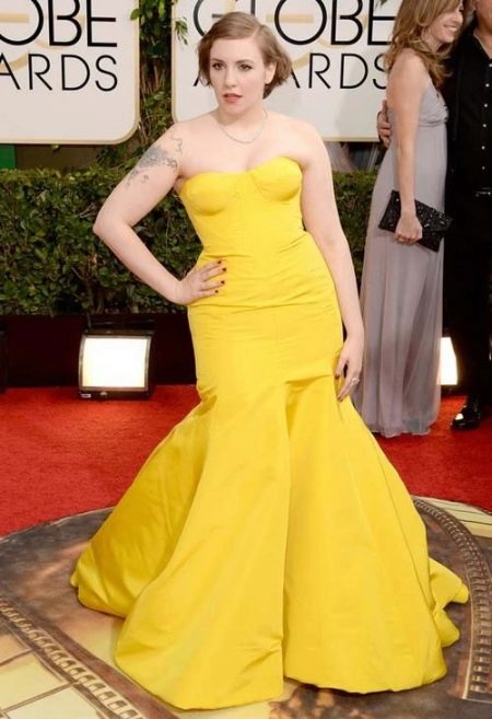 Long bustier dress with a low waist with a full skirt for overweight