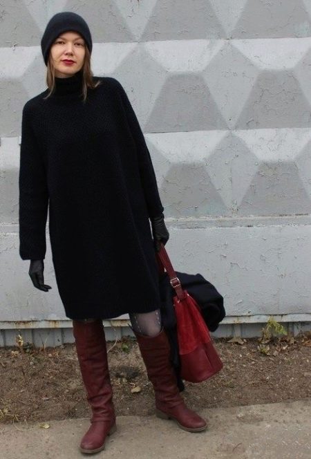 Bucket dress with boots