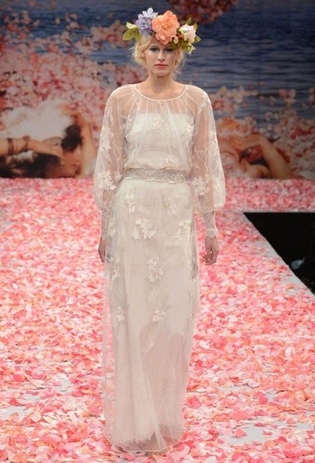 Retro wedding dress