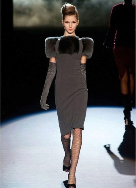 Knitted fitted dress