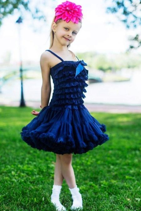 Short dress with an American skirt for girls