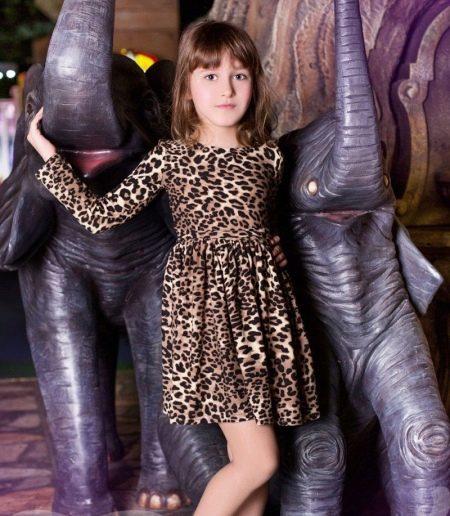 Elegant dress for girls with leopard print