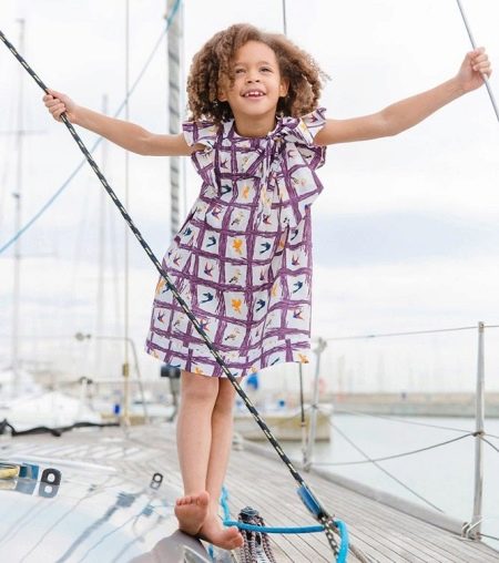 Casual dress for a girl of 11 years old