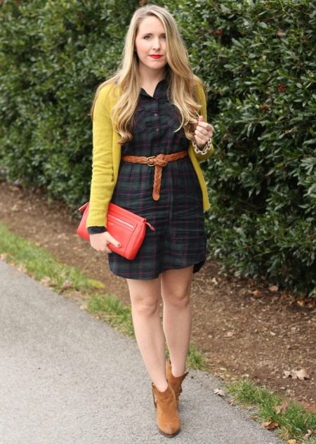 Checkered shirt dress accessories