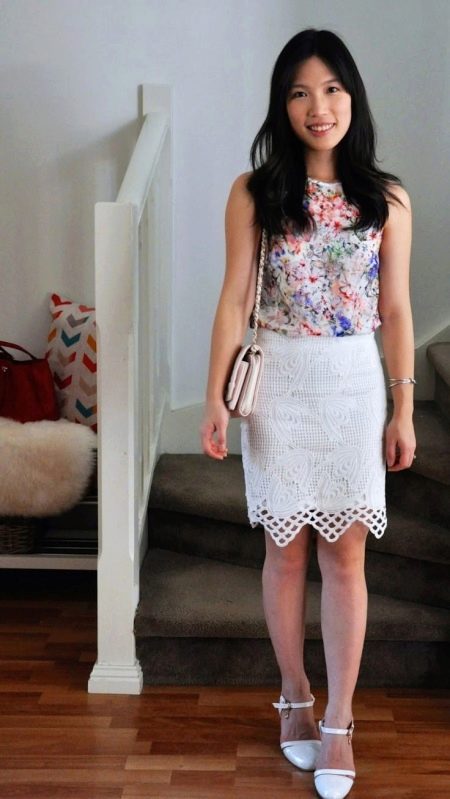 White pencil skirt with floral blouse