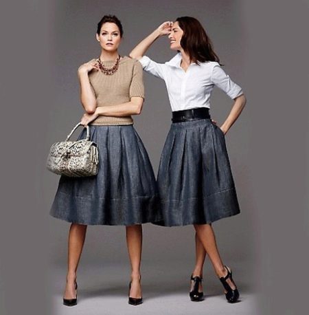 Fluffy bell skirt below the knee with a jumper