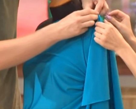 Chipping off the shoulder slits on the dress