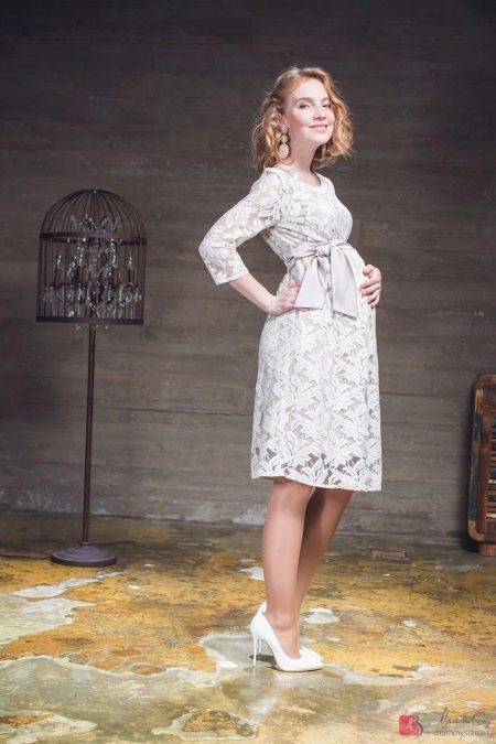 Lace Maternity Wedding Dress