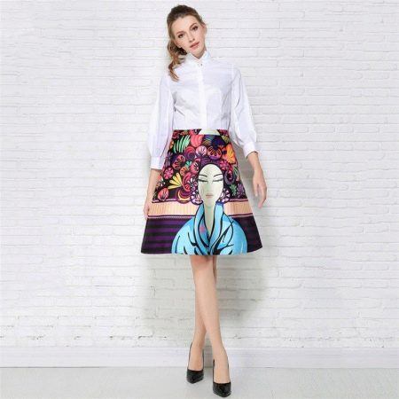 A-line mid-length skirt with large print for summer