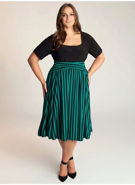 striped skirt for chubby
