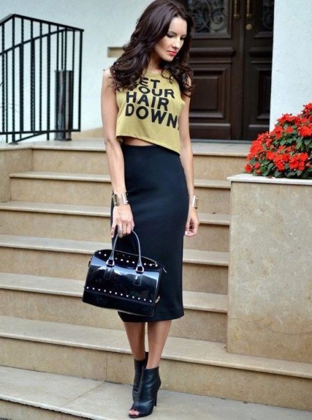 Below the knee skirt with a short top